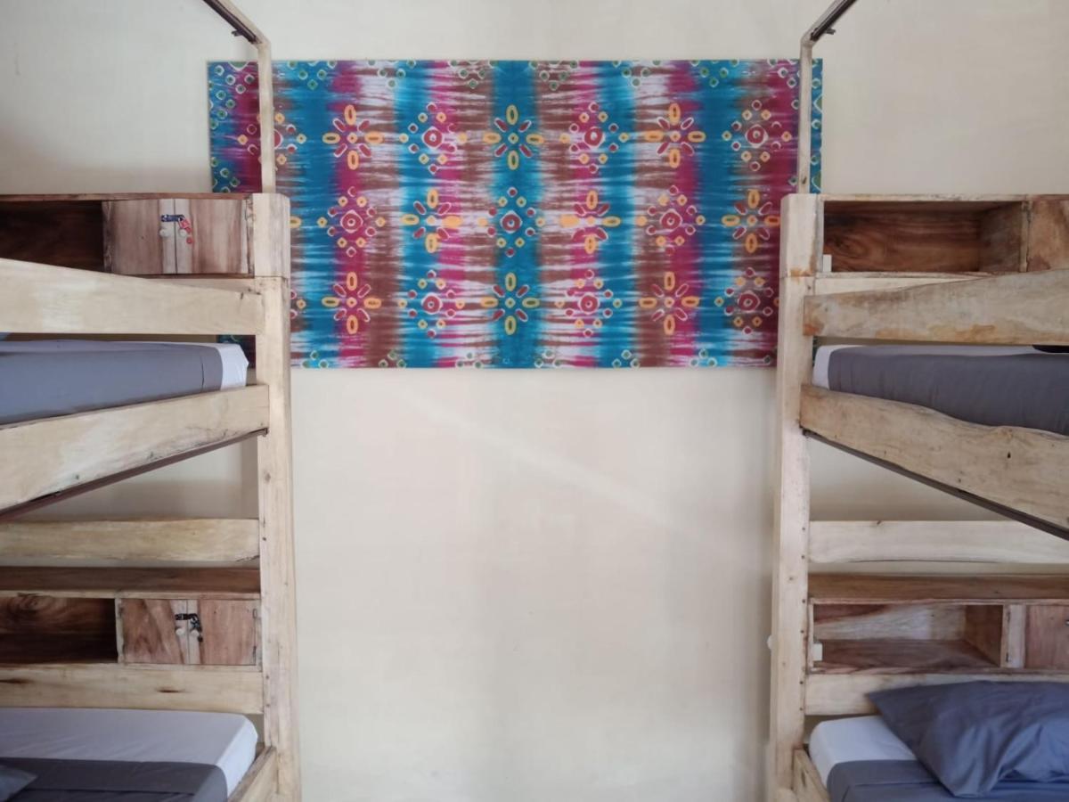 Barracuda Beach Hostel Амед Екстер'єр фото